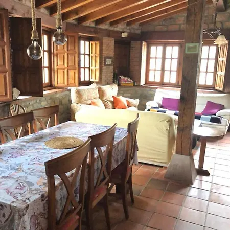 Holiday home El Midiaju *